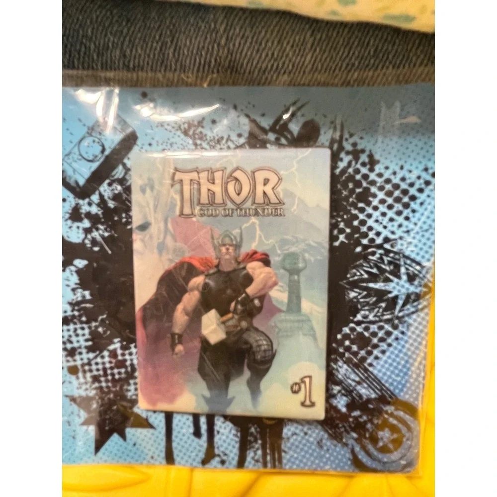 Marvel‎ Thor God of Thunder #1 Loot Crate Exclusive Enamel Pin 2017 For Asgard